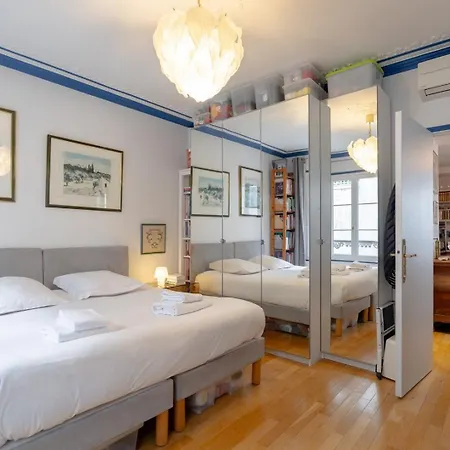 Elegant 2 Bd With Ac Golden Triangle Location * Paris