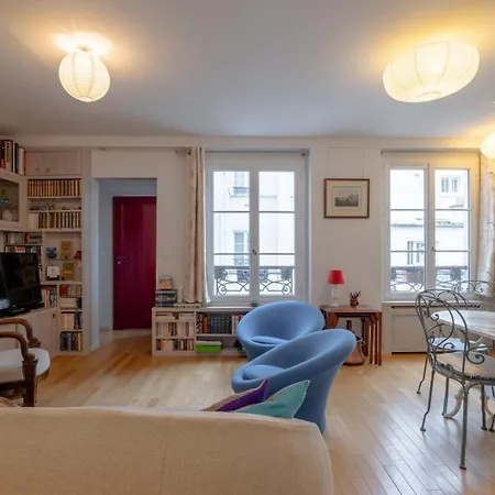 Apartment Elegant 2 Bd With Ac Golden Triangle Location
